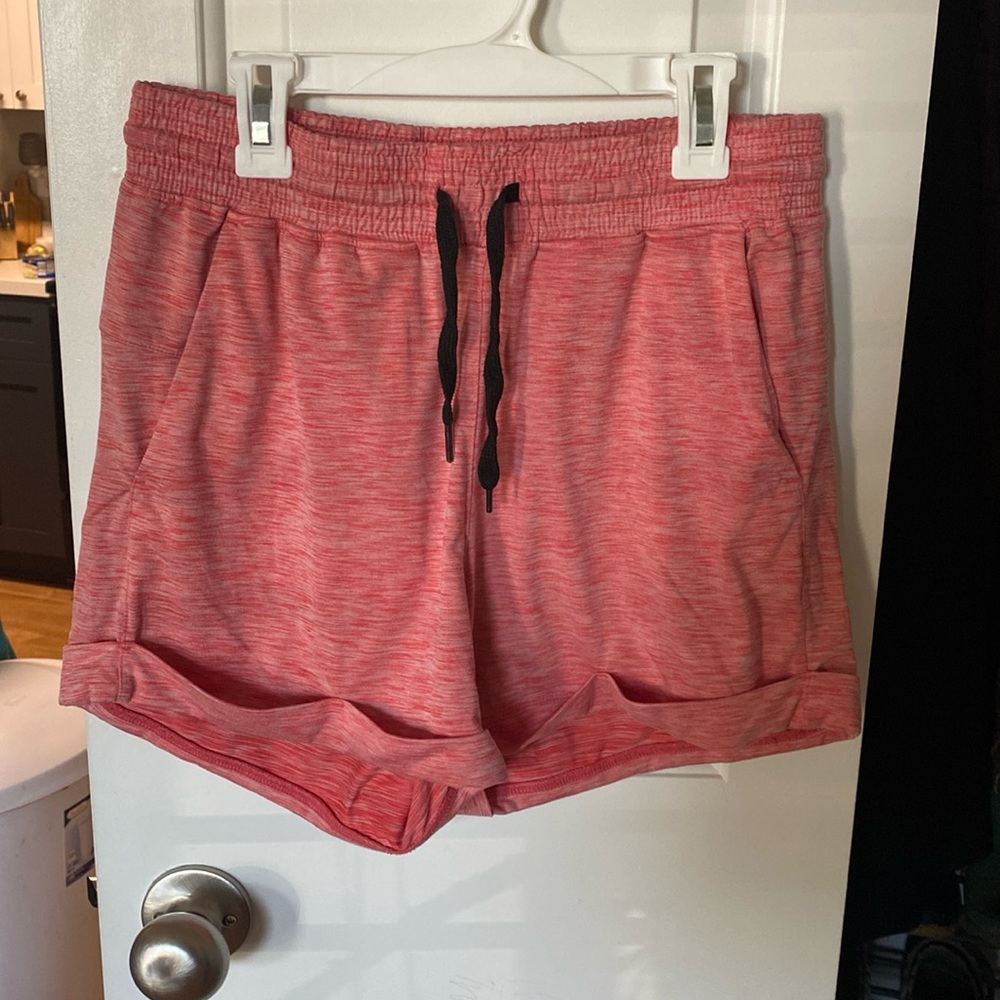 Born Primitive size small lounge shorts pink